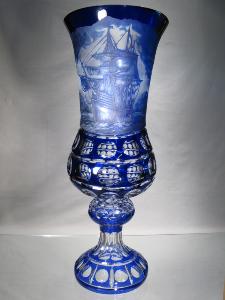 Vase " Bateau 3 mats " en Cristal de Bohème