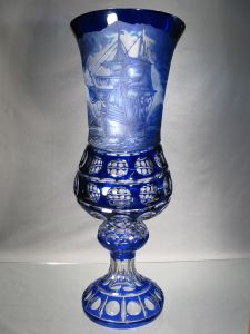 Vase " Bateau 3 mats " en Cristal de Bohème