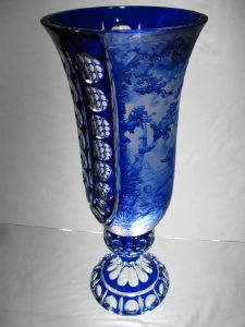 Vase "Femme à la balancoire" en Cristal de Bohème
