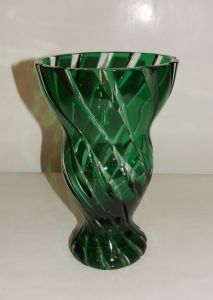 Vase vert en Cristal de Bohème 