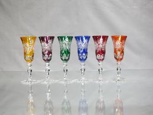 Verres Digestifs sur pied Taille Etoile Diamant Cristal Boheme Couleur 