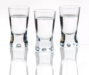 Verres digestfs shooter cristal uni (série de 6 ) ,utilisé dans la série LUCIFER