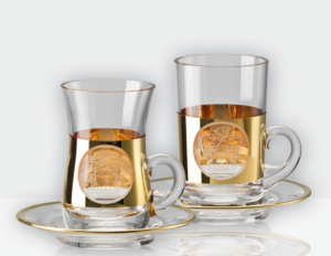 Versace :  Verre à thé Madness Or bombé