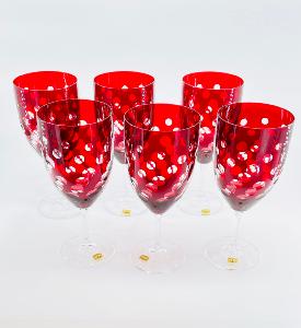 Verres élégants boules rouge rubis en cristal bohème