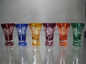 Verres à liqueurs ou digestifs Couleurs en Cristal de Bohème