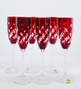 Verres élégants boules rouge rubis en cristal bohème