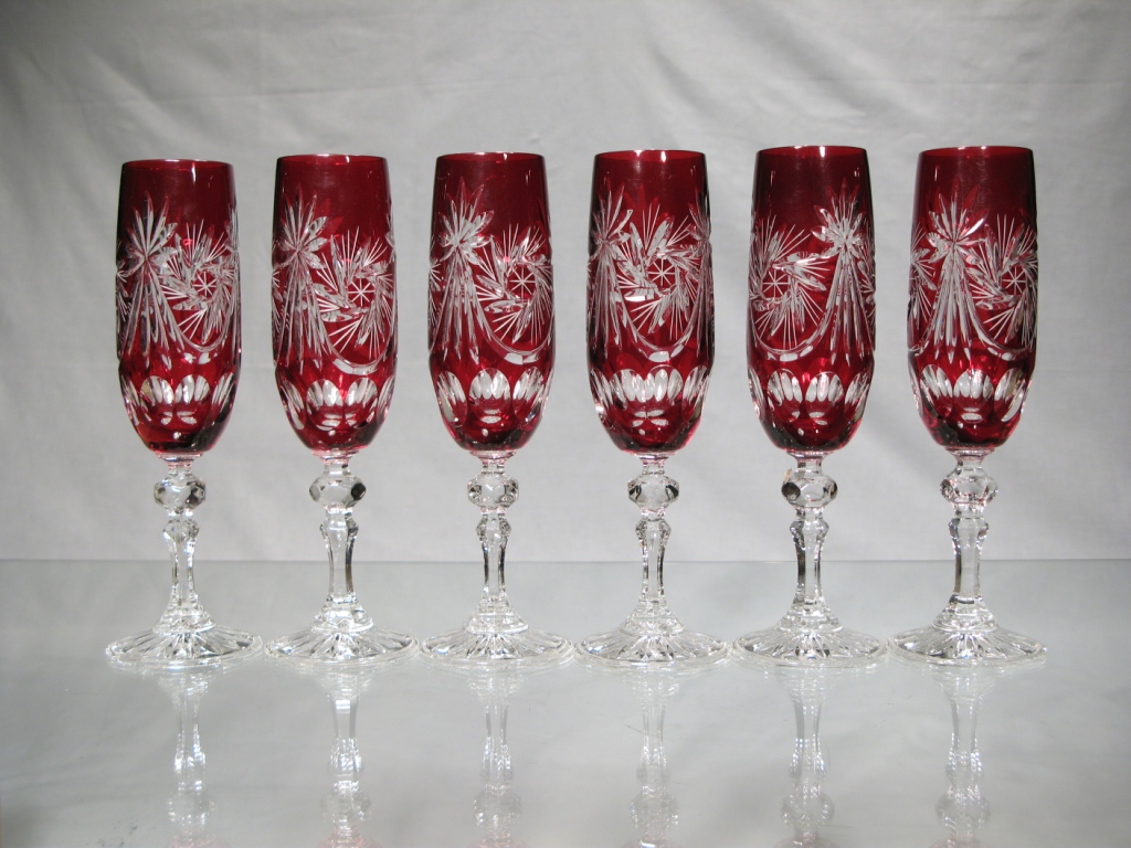 Flutes à Champagne Cristal de Bohème Rouge taille etoile diamant (coffret de 6) 