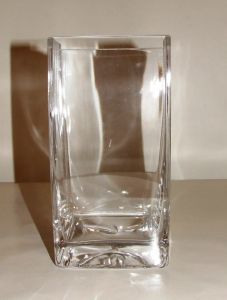 Vase carré en cristal 