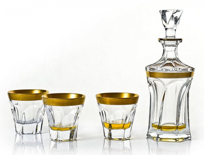 Cristal de Bohème Apollo Incrusté Or ( Coffret Luxe carafe + 6 verres)