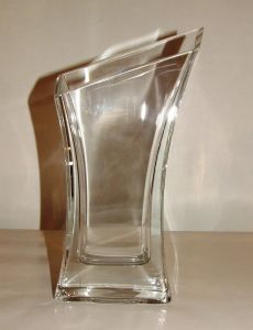 Vase moderne en cristal 