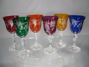 Verres à vin couleur Grappe raisin Cristal de Bohème 