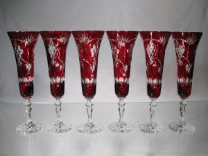 Flutes à Champagne Cristal de Bohème Rouge decor raisin . coffret de 6 