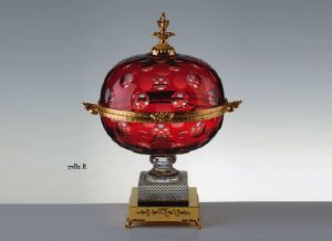 Cristal de Paris : Cave à caviar et vodka