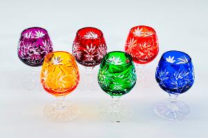 Verres à digestifs en Cristal de Bohème forme bombée