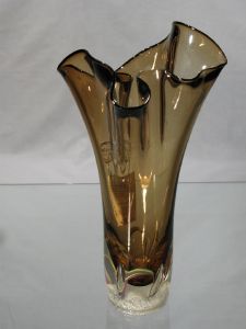 Vase Cristal +24%plomb. pièce unique Ambre Foncé