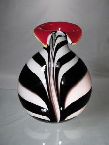 Vase rond coeur coupe Zebre 